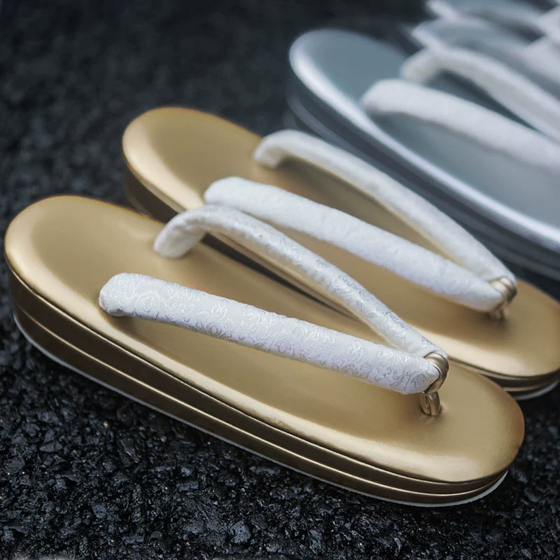 รองเท้าเกตะญี่ปุ่นสำหรับผู้หญิ - Geta Wooden Sandal บทวิจารณ์และราคา